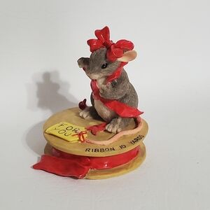 Charming Tails Silvestri Christmas Mouse on Ribbon Spool All I Can Give You Is
